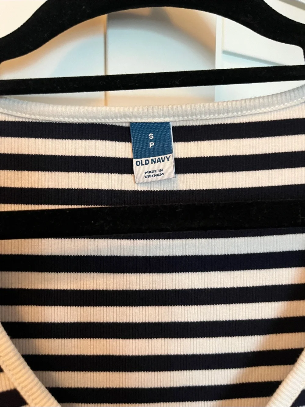 Old Navy Black & White Striped V-Neck Button Front Tee - Picture 2 of 6